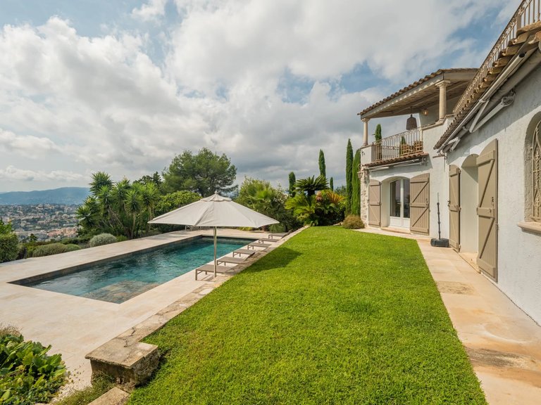 Villa for Sale in Le Cannet, Cannes Area 19