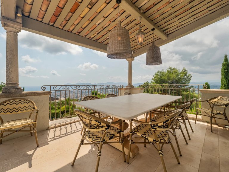 Villa for Sale in Le Cannet, Cannes Area 4