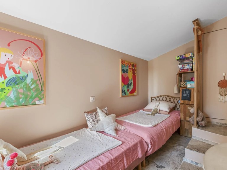 Villa for Sale in Chateauneuf Grasse, Mougins, Valbonne, Grasse Area 15