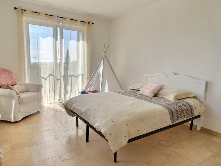 Villa for Sale in Callian, Var Countryside (fayence, Lorgues, Cotignac) 11