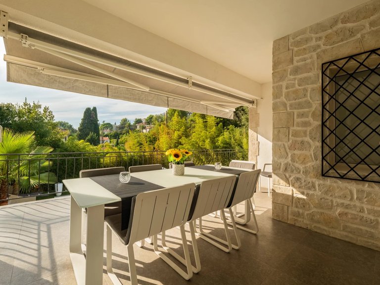 Villa for Sale in Cannes, Cannes Area 7