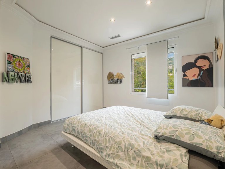 Villa for Sale in Cannes, Cannes Area 11
