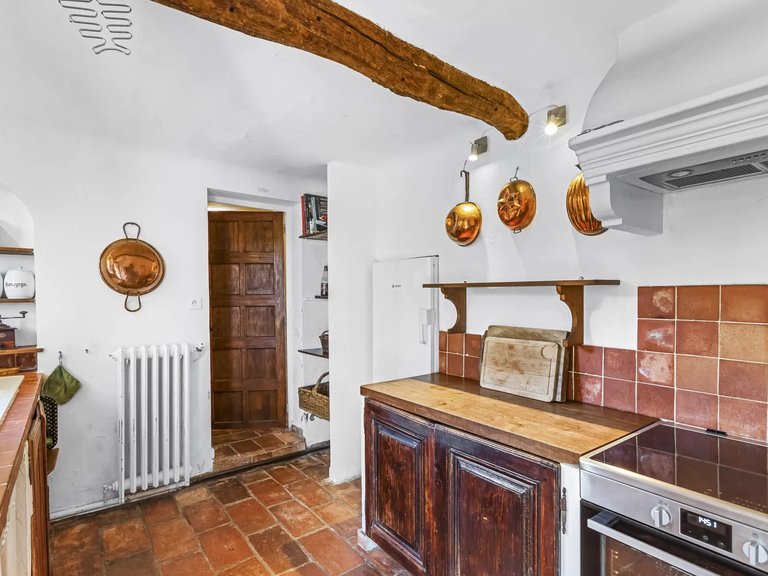 Villa for Sale in Grasse, Mougins, Valbonne, Grasse Area 14