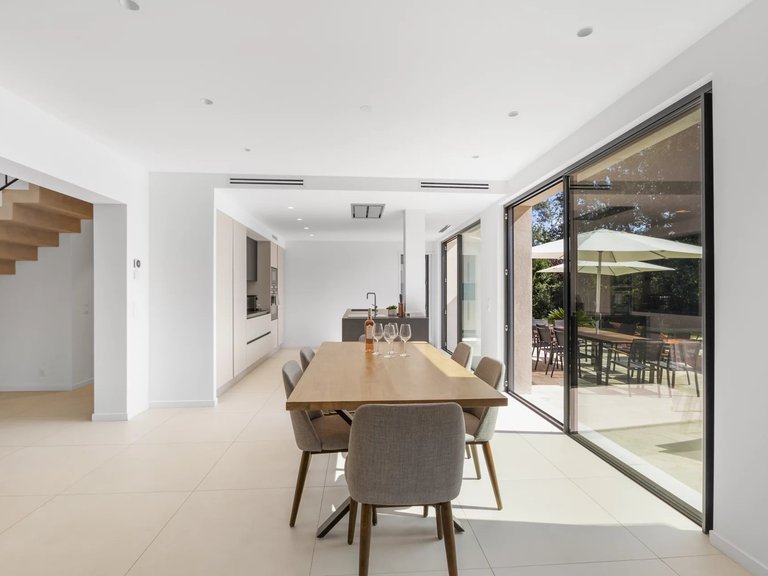 Villa for Sale in Roquefort Les Pins, Mougins, Valbonne, Grasse Area 13