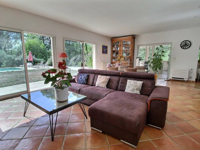 Villa for Sale in Fayence, Var Countryside (fayence, Lorgues, Cotignac) 4