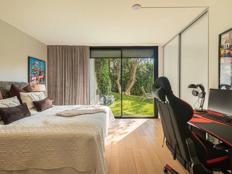 Villa for Sale in Le Cannet, Cannes Area 17