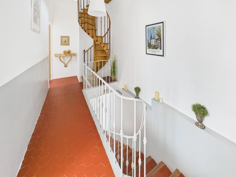 Villa for Sale in Vence, Vence, St. Paul Area 14