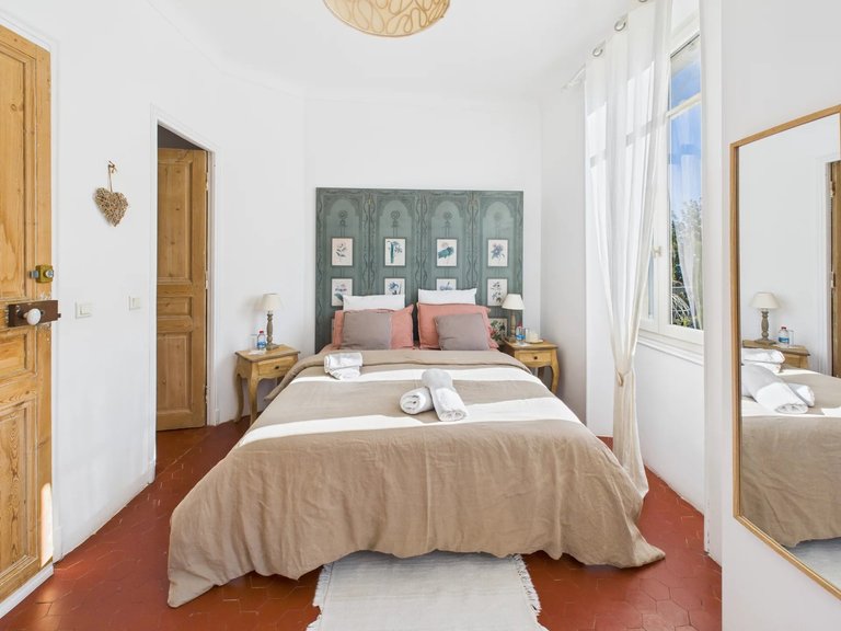 Villa for Sale in Vence, Vence, St. Paul Area 15