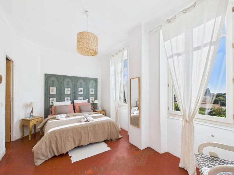 Villa for Sale in Vence, Vence, St. Paul Area 16