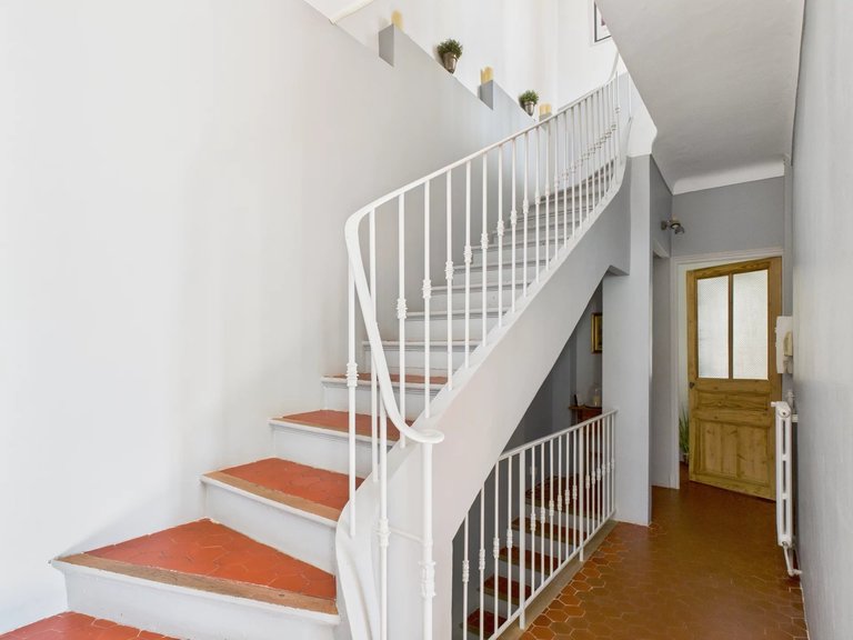 Villa for Sale in Vence, Vence, St. Paul Area 9