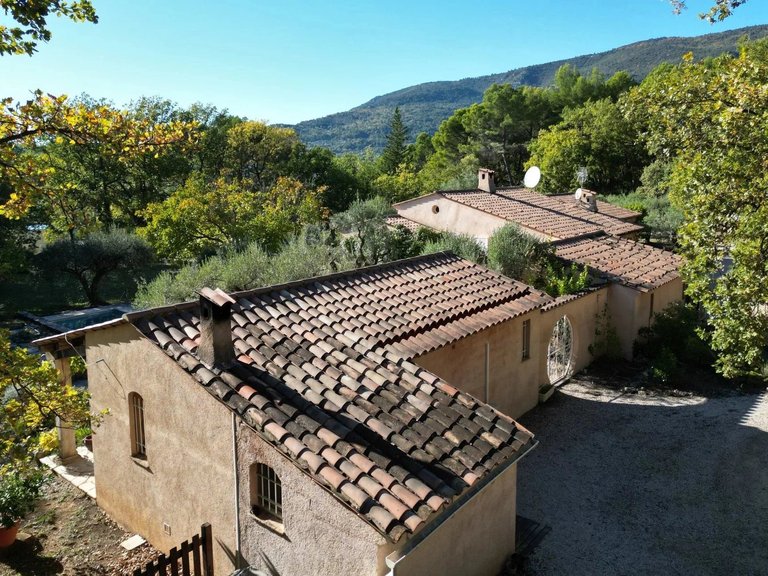 Villa for Sale in Fayence, Var Countryside (fayence, Lorgues, Cotignac) 19