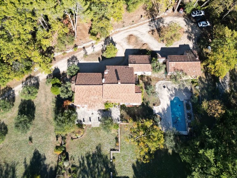 Villa for Sale in Fayence, Var Countryside (fayence, Lorgues, Cotignac) 4