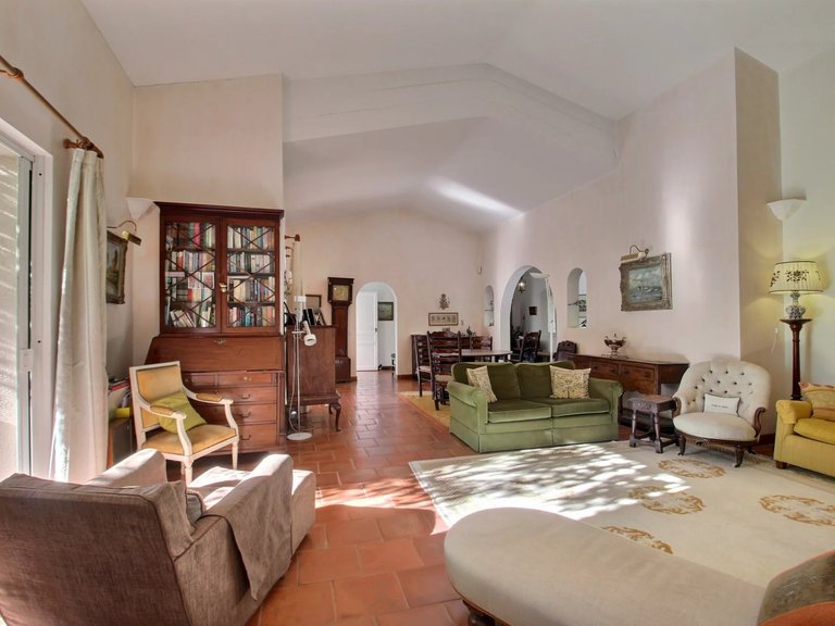 Villa for Sale in Fayence, Var Countryside (fayence, Lorgues, Cotignac) 9