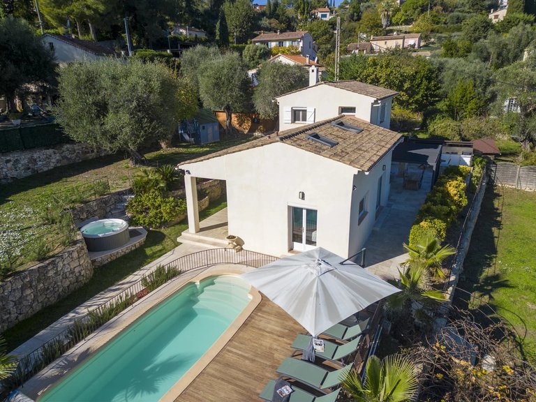 Villa for Sale in Le Rouret, Mougins, Valbonne, Grasse Area 20