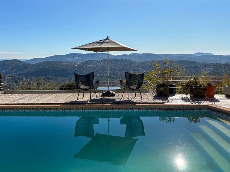 Villa for Sale in Cabris, Mougins, Valbonne, Grasse Area 2
