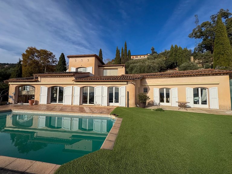 Villa for Sale in Cabris, Mougins, Valbonne, Grasse Area 3