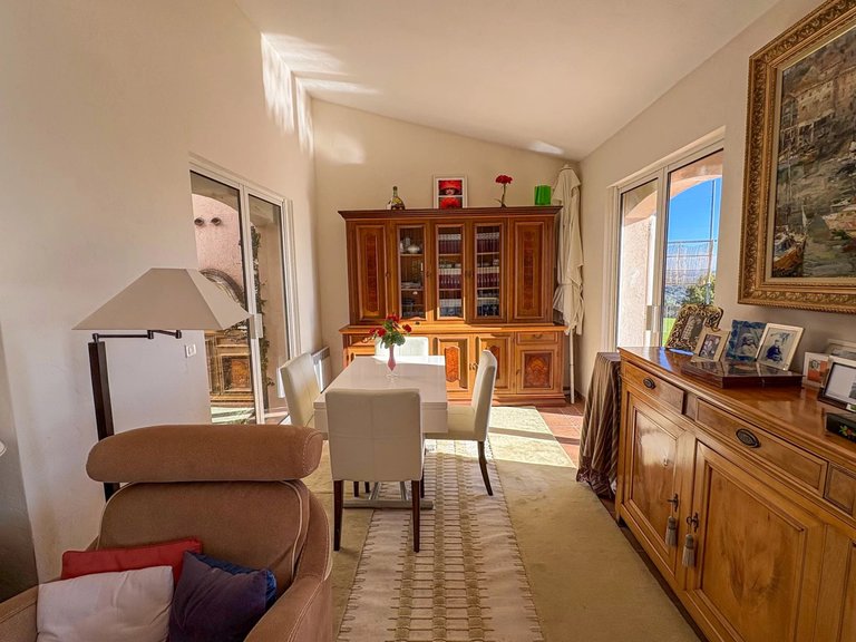 Villa for Sale in Cabris, Mougins, Valbonne, Grasse Area 10
