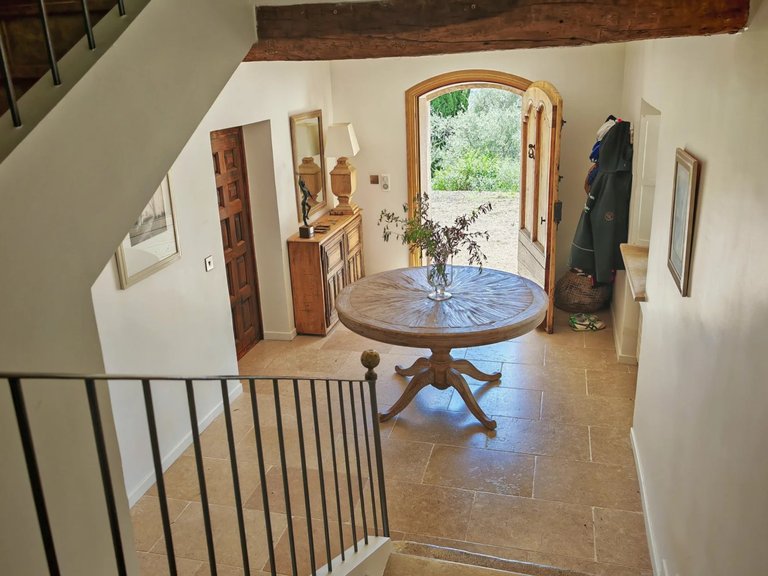 Villa for Sale in Cabris, Mougins, Valbonne, Grasse Area 12