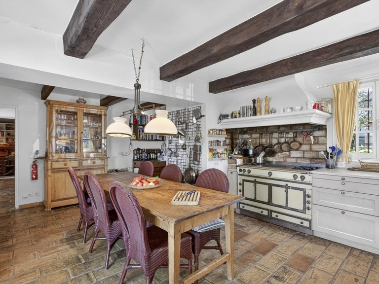 Villa for Sale in St Paul, Vence, St. Paul Area 15