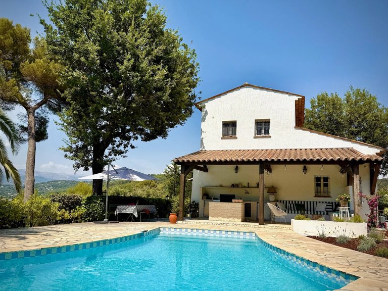 Villa for Sale in Mougins, Mougins, Valbonne, Grasse Area 1