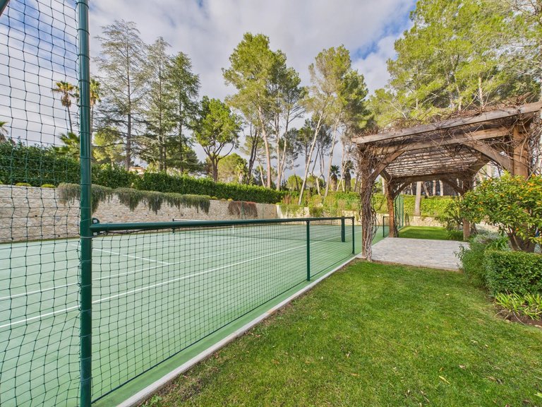 Villa for Sale in Mougins, Mougins, Valbonne, Grasse Area 2