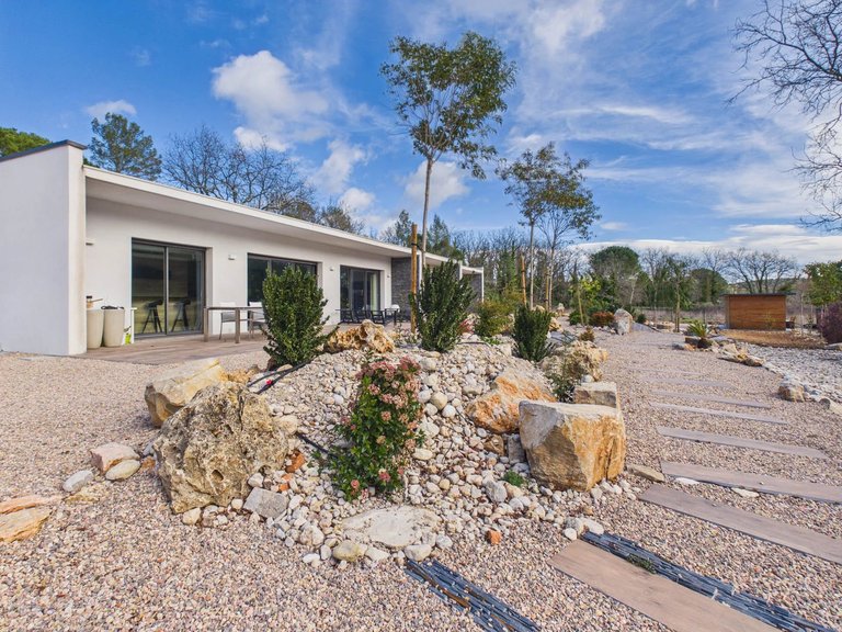 Villa for Sale in Fayence, Var Countryside (fayence, Lorgues, Cotignac) 14