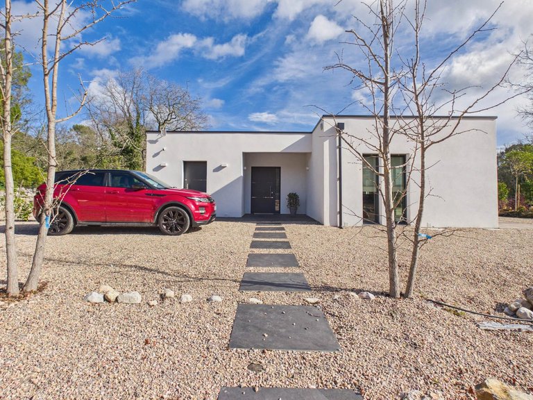 Villa for Sale in Fayence, Var Countryside (fayence, Lorgues, Cotignac) 15