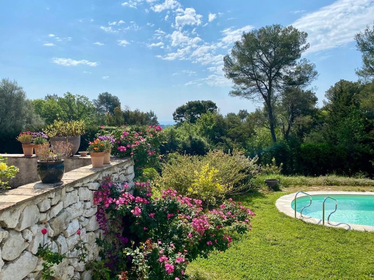 Villa for Sale in St Paul, Vence, St. Paul Area 12