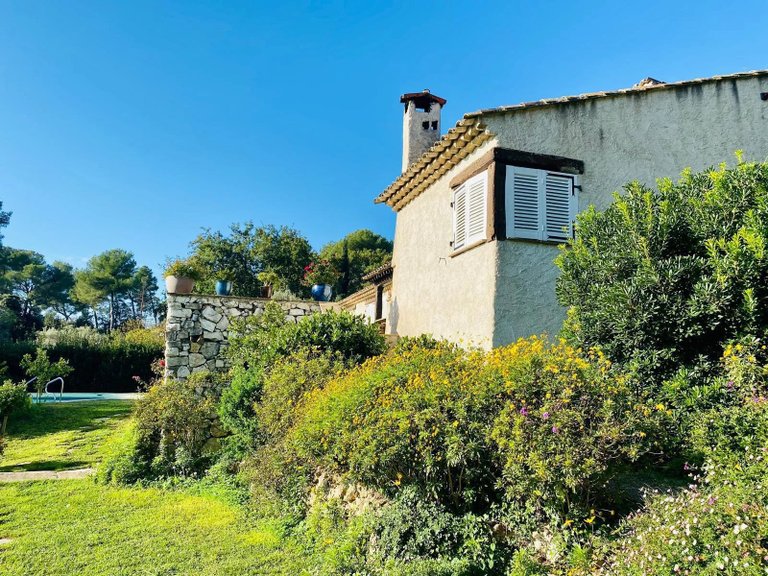 Villa for Sale in St Paul, Vence, St. Paul Area 19