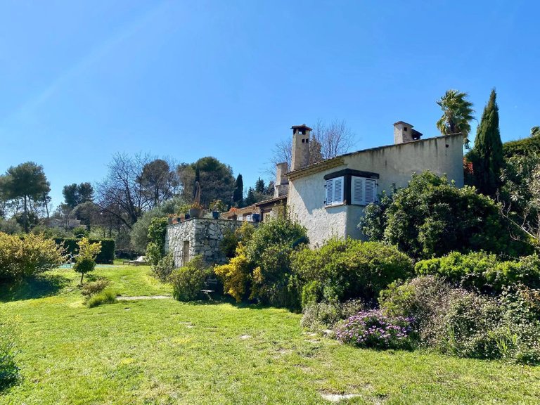 Villa for Sale in St Paul, Vence, St. Paul Area 6