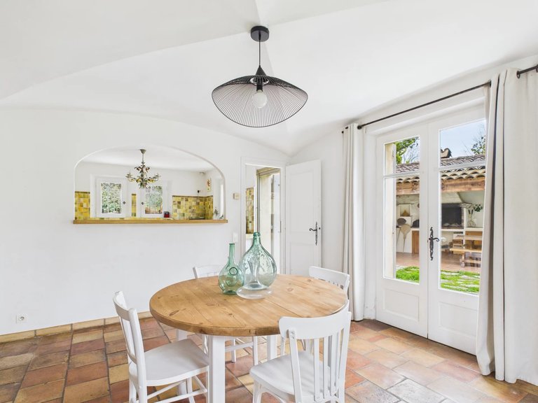 Villa for Sale in Roquefort Les Pins, Mougins, Valbonne, Grasse Area 6