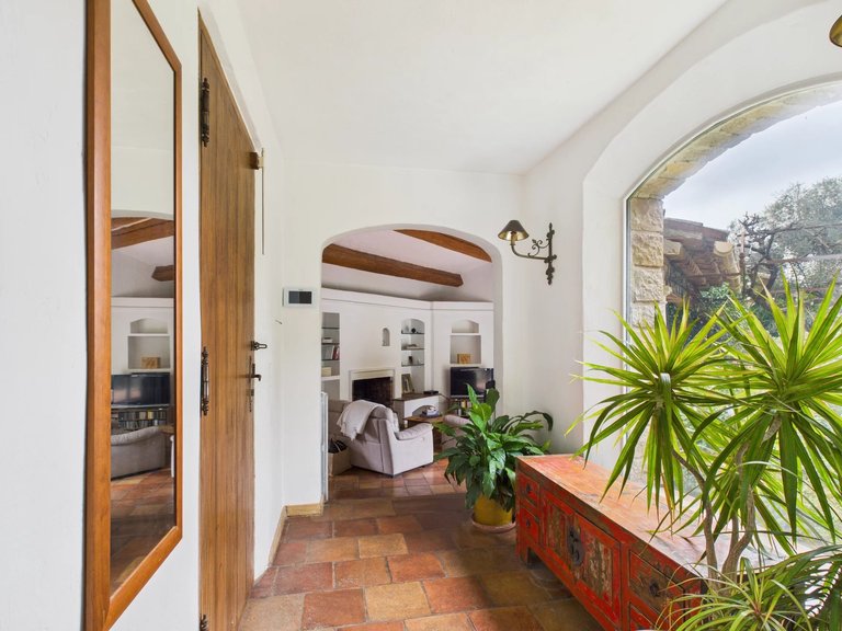 Villa for Sale in Roquefort Les Pins, Mougins, Valbonne, Grasse Area 10