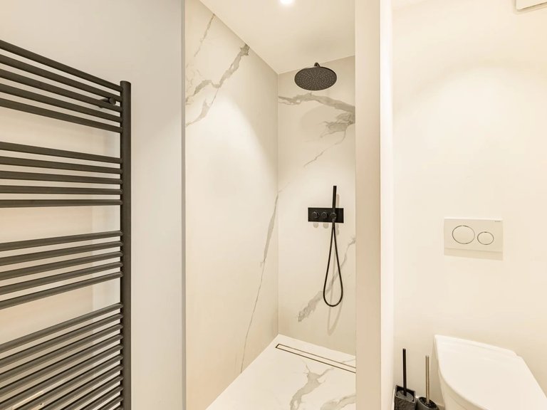 Apartment for Sale in Cannes, Cannes Area 14