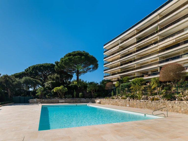 Apartment for Sale in Cannes, Cannes Area 20