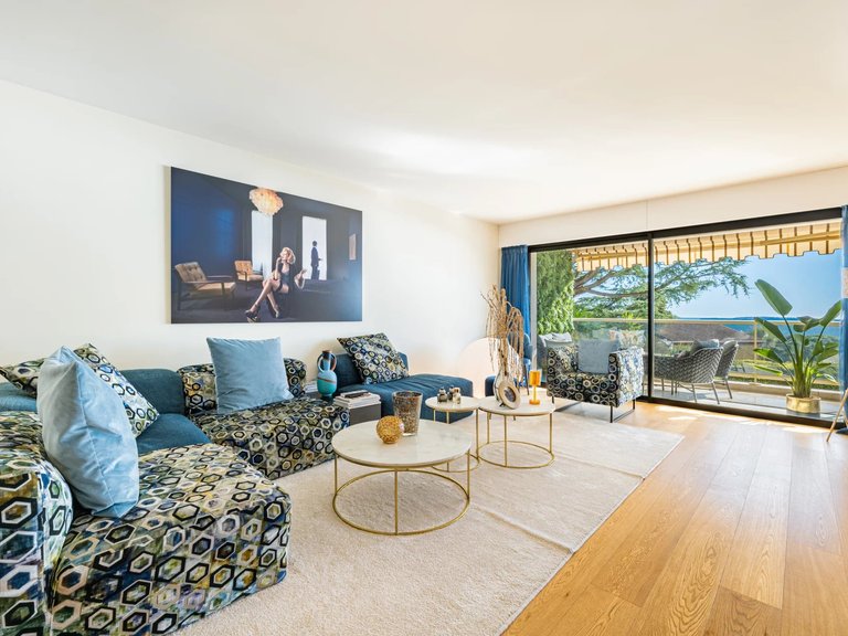 Apartment for Sale in Cannes, Cannes Area 5