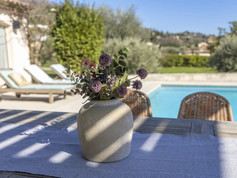 Villa for Sale in Grasse, Mougins, Valbonne, Grasse Area 4