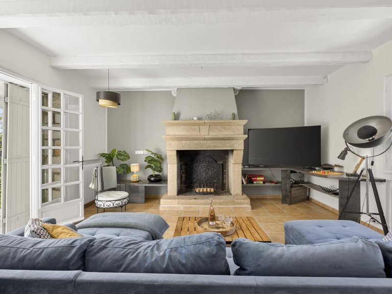Villa for Sale in Mandelieu La Napoule, Cannes Area 15