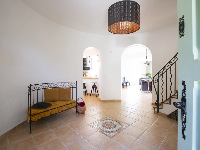 Villa for Sale in Mandelieu La Napoule, Cannes Area 19