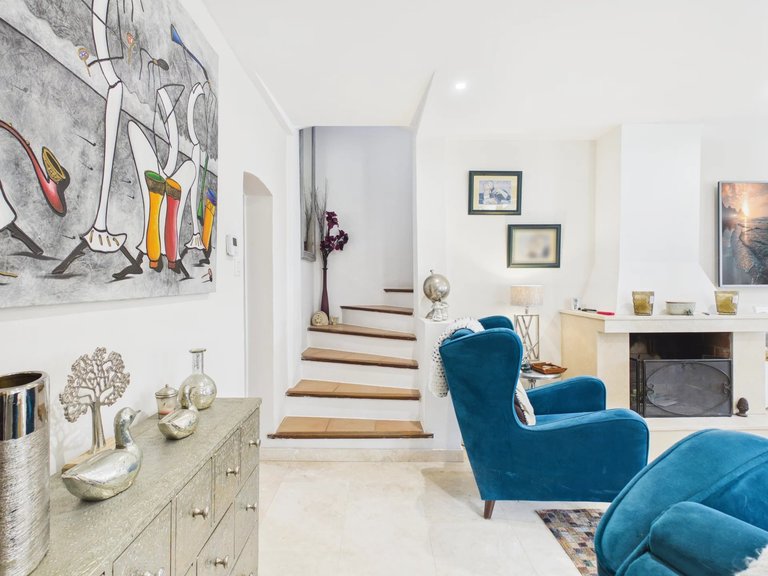 Villa for Sale in Le Rouret, Mougins, Valbonne, Grasse Area 13