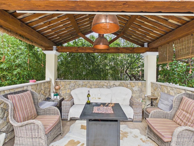 Villa for Sale in Le Rouret, Mougins, Valbonne, Grasse Area 10