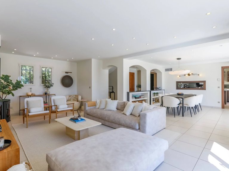 Villa for Sale in Montauroux, Var Countryside (fayence, Lorgues, Cotignac) 6