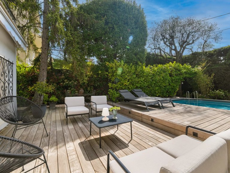 Villa for Sale in Nice, Nice Area 2