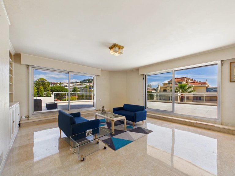 Apartment for Sale in Cannes, Cannes Area 1