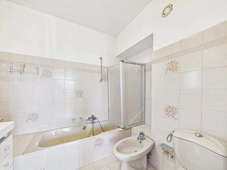 Apartment for Sale in Cannes, Cannes Area 20