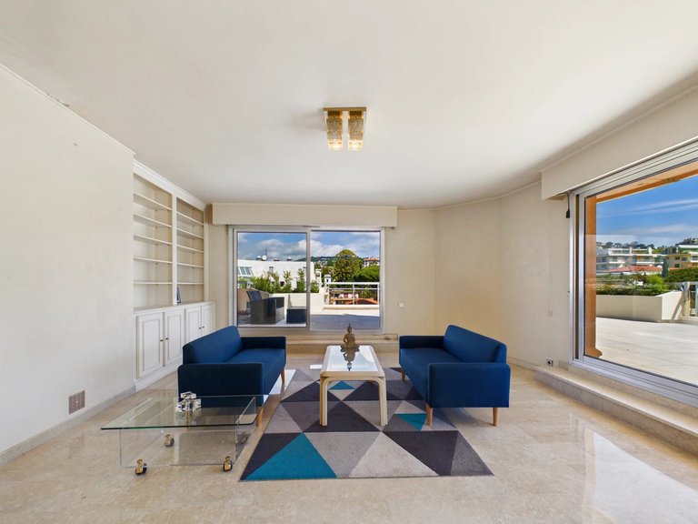 Apartment for Sale in Cannes, Cannes Area 6
