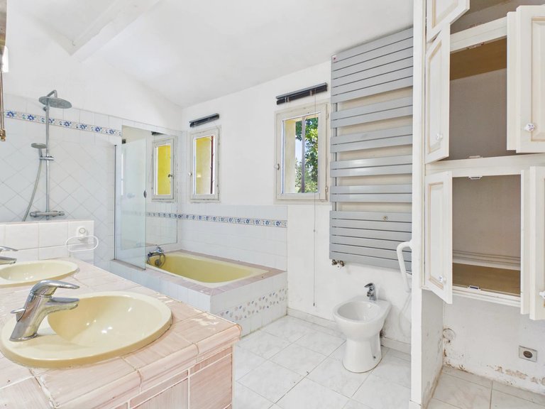 Villa for Sale in Callian, Var Countryside (fayence, Lorgues, Cotignac) 12