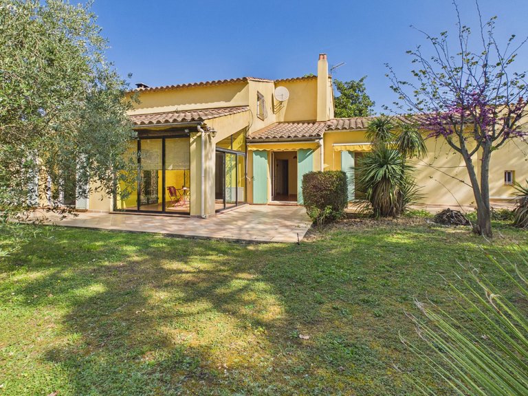 Villa for Sale in Callian, Var Countryside (fayence, Lorgues, Cotignac) 3