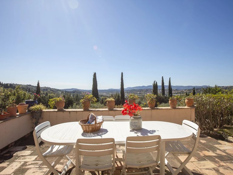 Villa for Sale in Grasse, Mougins, Valbonne, Grasse Area 14