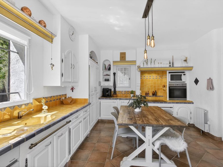 Villa for Sale in Valbonne, Mougins, Valbonne, Grasse Area 19
