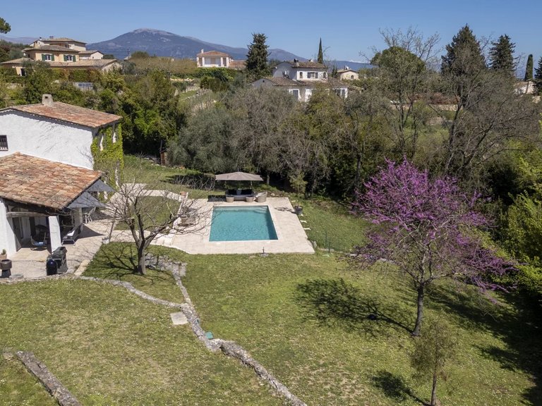 Villa for Sale in Valbonne, Mougins, Valbonne, Grasse Area 4